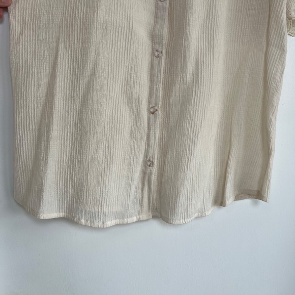 Mine Victorian Cream Crochet Lace Neckline Short Sleeve Blouse, Size Small - Picture 9 of 9